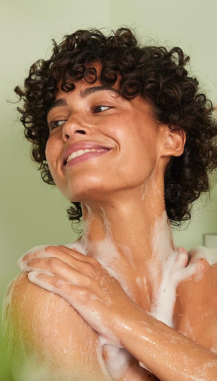 Weleda Love Shower Cream Rose application